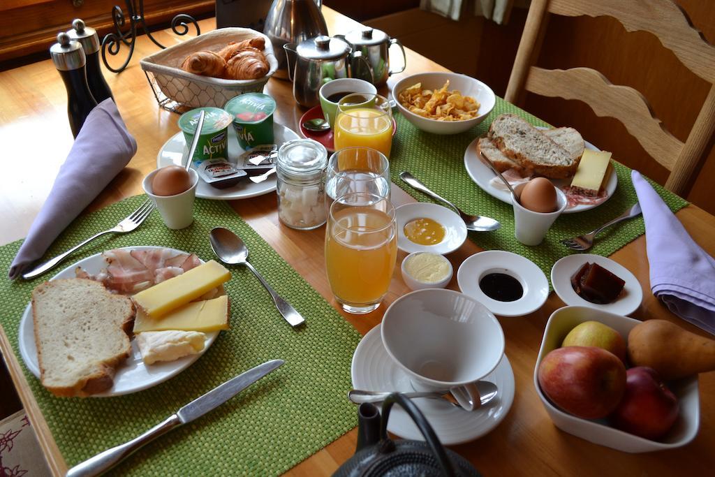 B&B Rosaly Chateau-d'Oex Bagian luar foto