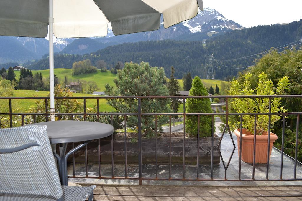 B&B Rosaly Chateau-d'Oex Bagian luar foto